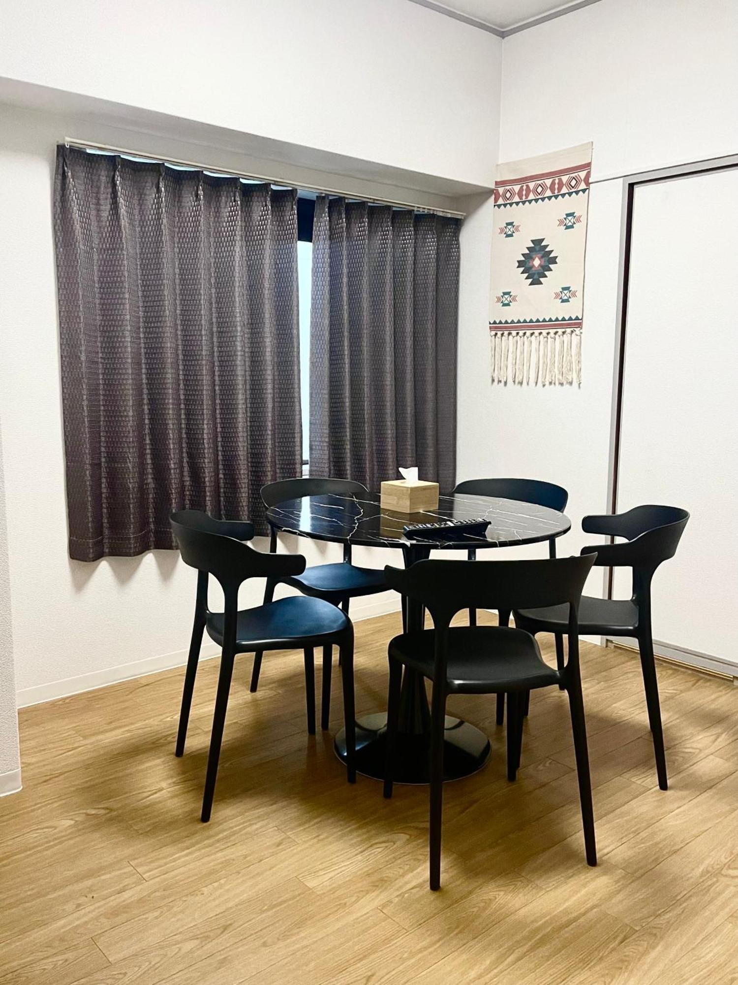 嵐 難波西 民宿 Bed And Breakfast Осака Экстерьер фото